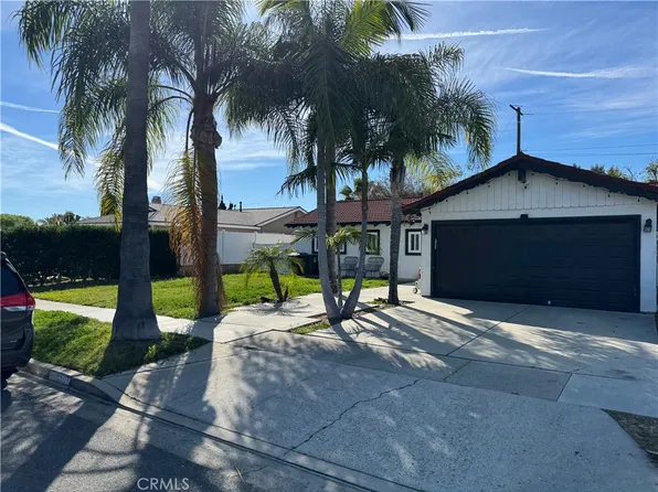 5301 Raintree St, Yorba Linda, CA 92886