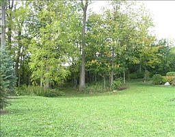 1st image of 2660 Emerald Ave