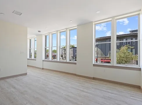 400 Dorchester St #303 — Photo 8