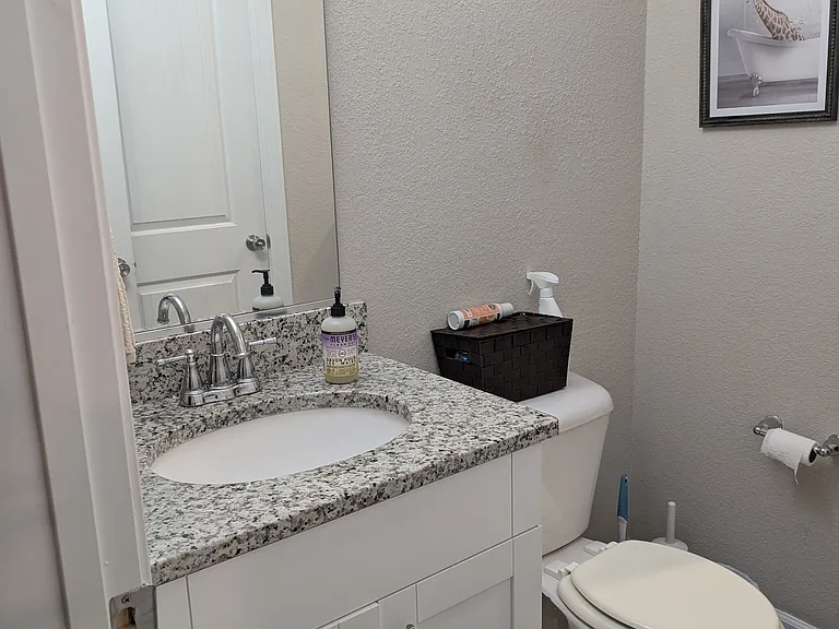 4117 Franklin St — Photo 15