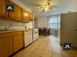 188 Naples Rd #3, Brookline, MA 02446