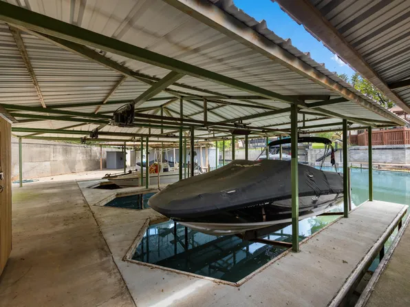 108 Josephs Way, Kingsland, TX 78639