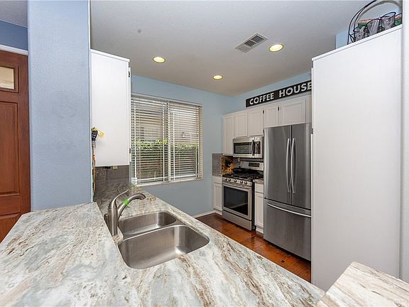 3rd image of 26524 Big Horn Way