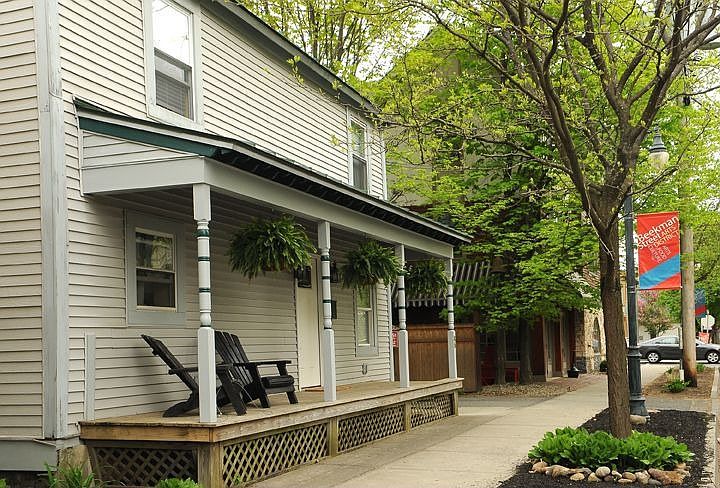 1st image of 85 Beekman St