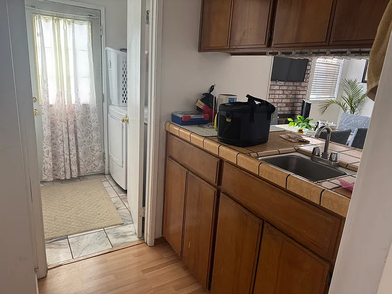 3519 Sanddollar Ct — Photo 3