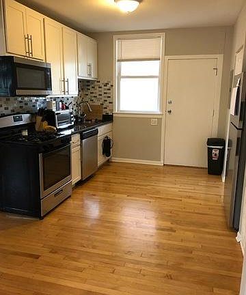 3rd image of 3506 N Lawndale Ave #2