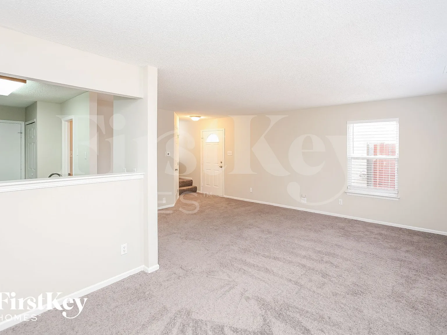 3 bed, 2.5 bath, 1516 sqft, $1,935 — Photo 4
