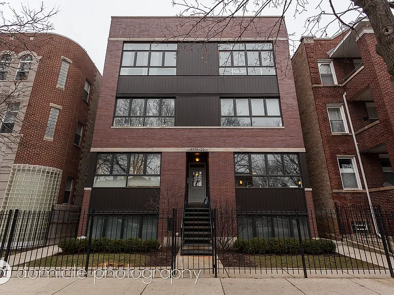 3322 W Eastwood Ave #2 — Photo 1