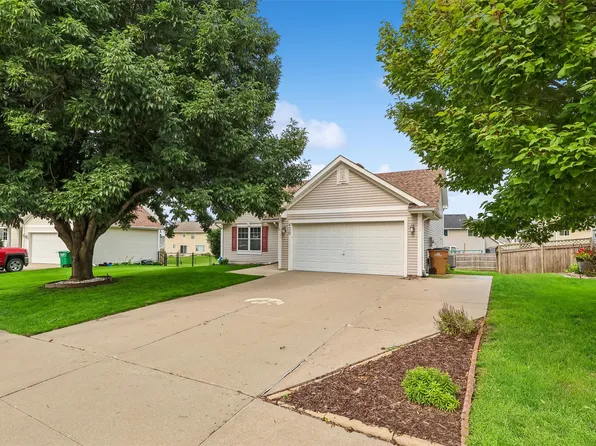 430 NE 60th St, Pleasant Hill, IA 50327