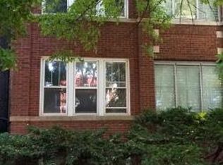 3307 W Pensacola Ave, Chicago, IL 60618