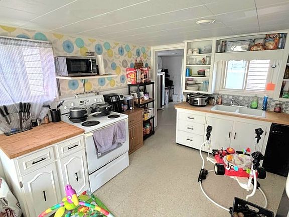 2nd image of 265 Clements Dr #0