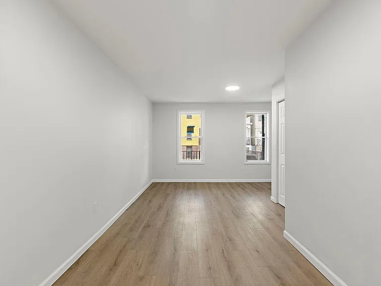 173 Van Horne St #1 — Photo 12