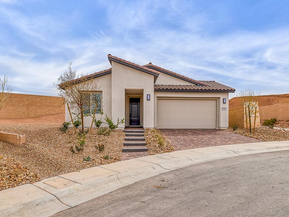 1st image of 10 Sun Lily Ln