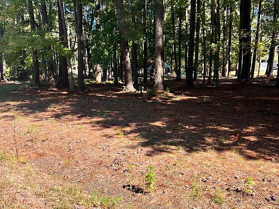 3rd image of 174 Currioman Dr