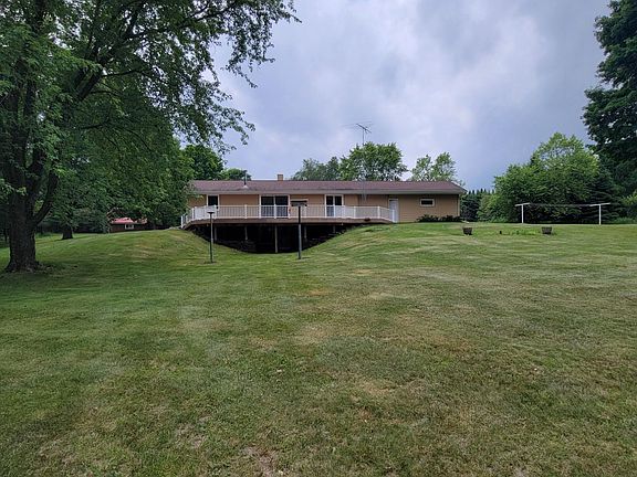 2nd image of W6824 Red River Rd