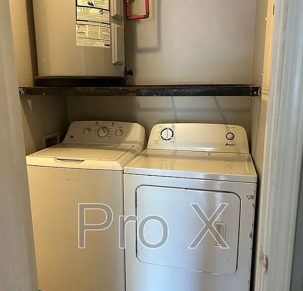 315 Texas Ln #105 — Photo 5