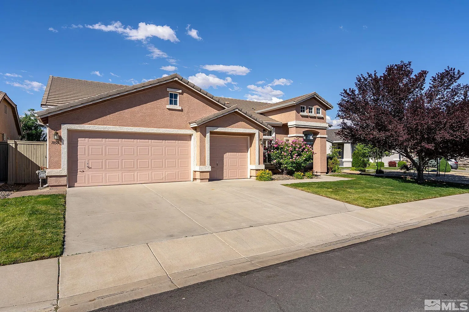 1851 Arboleda Ct photo 1