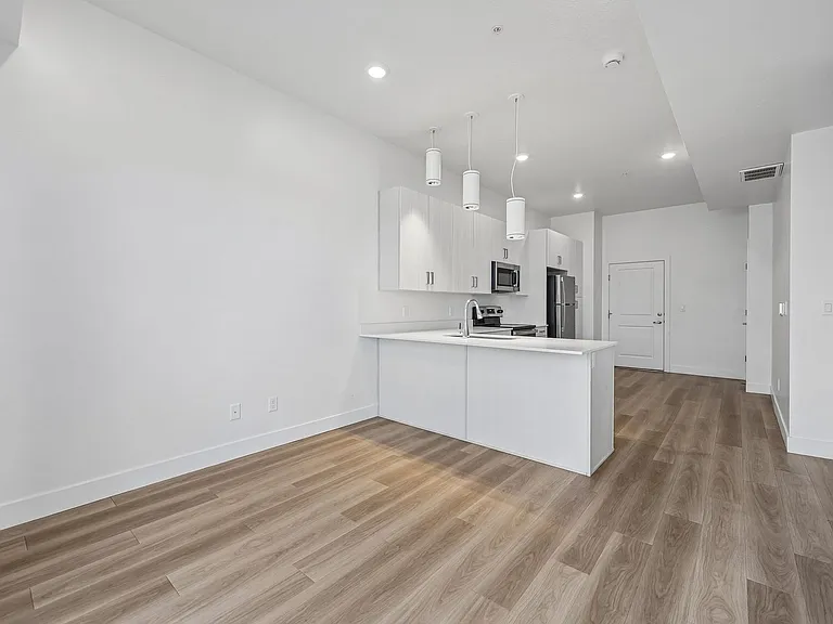 Wasatch View Apartments — Photo 66