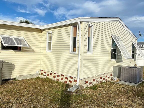 3rd image of 1405 82nd Ave #34
