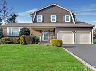 1041 Ellis Pkwy, Edison, NJ 08820