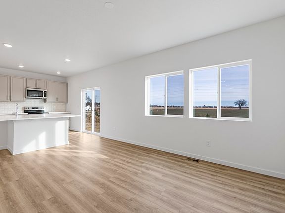 7th image of this home