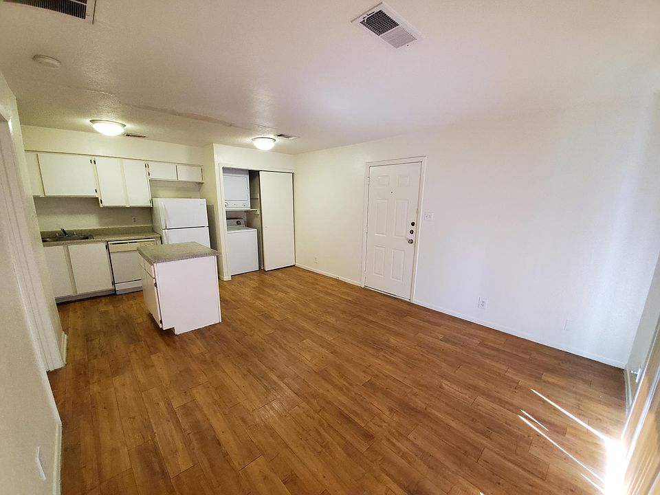 1st image of 1228 N Lbj Dr