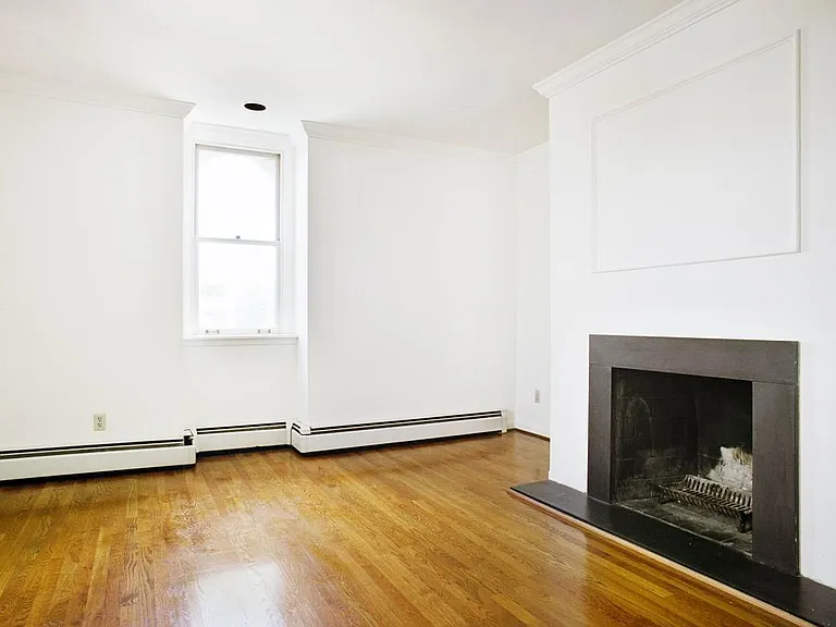 260 Shady Ave #32 — Photo 2