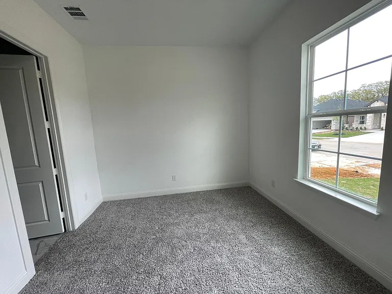 Guest Bedroom1