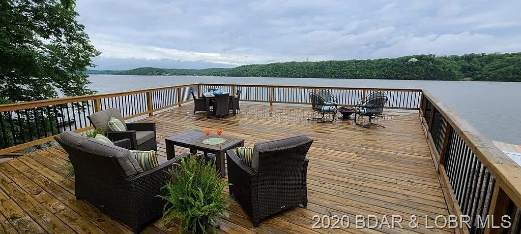 261 Shell Bay Cir photo 1