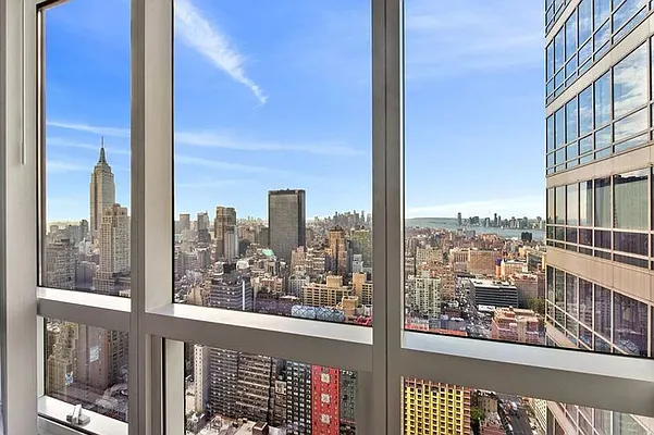 Sold by Corcoran | media 3