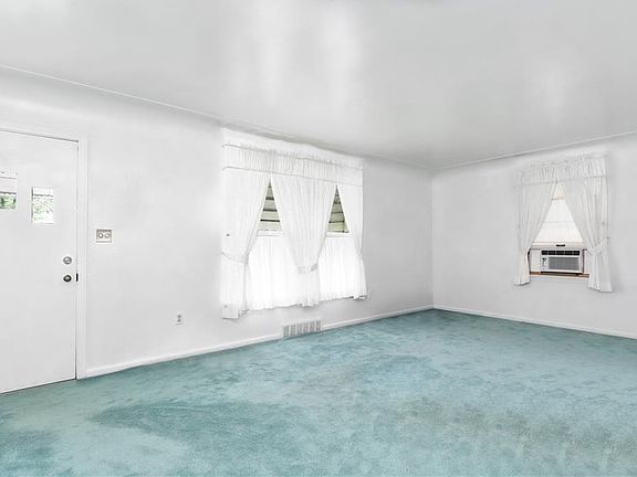 2nd image of 121 Fairground Blvd