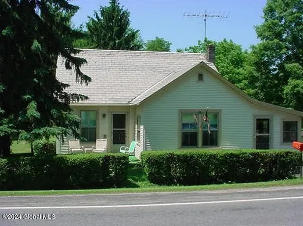 83 Hartford Main Street, Hartford, NY 12838