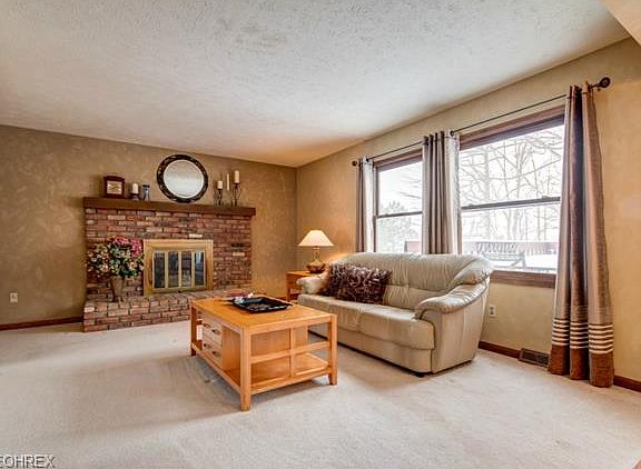 4th image of 5219 Austen Ln
