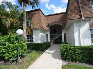 950 S Kanner Hwy APT B5, Stuart, FL 34994