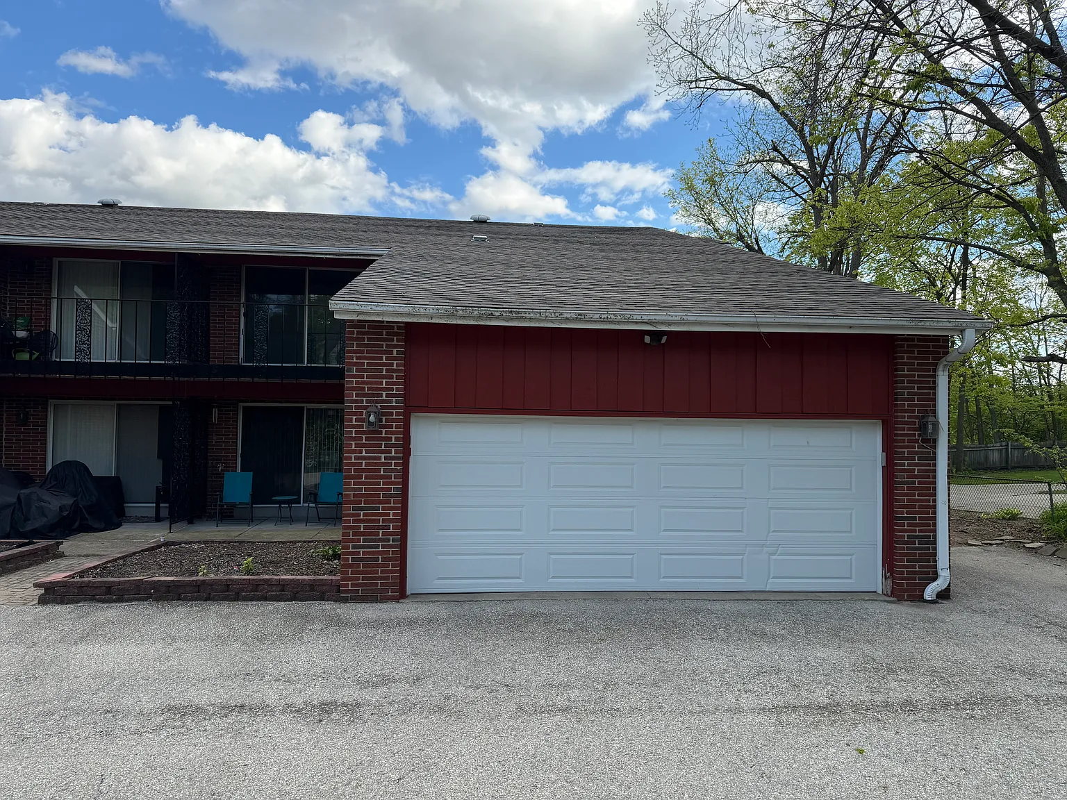 2 bed, 1800 sqft, $2,200 — Photo 3