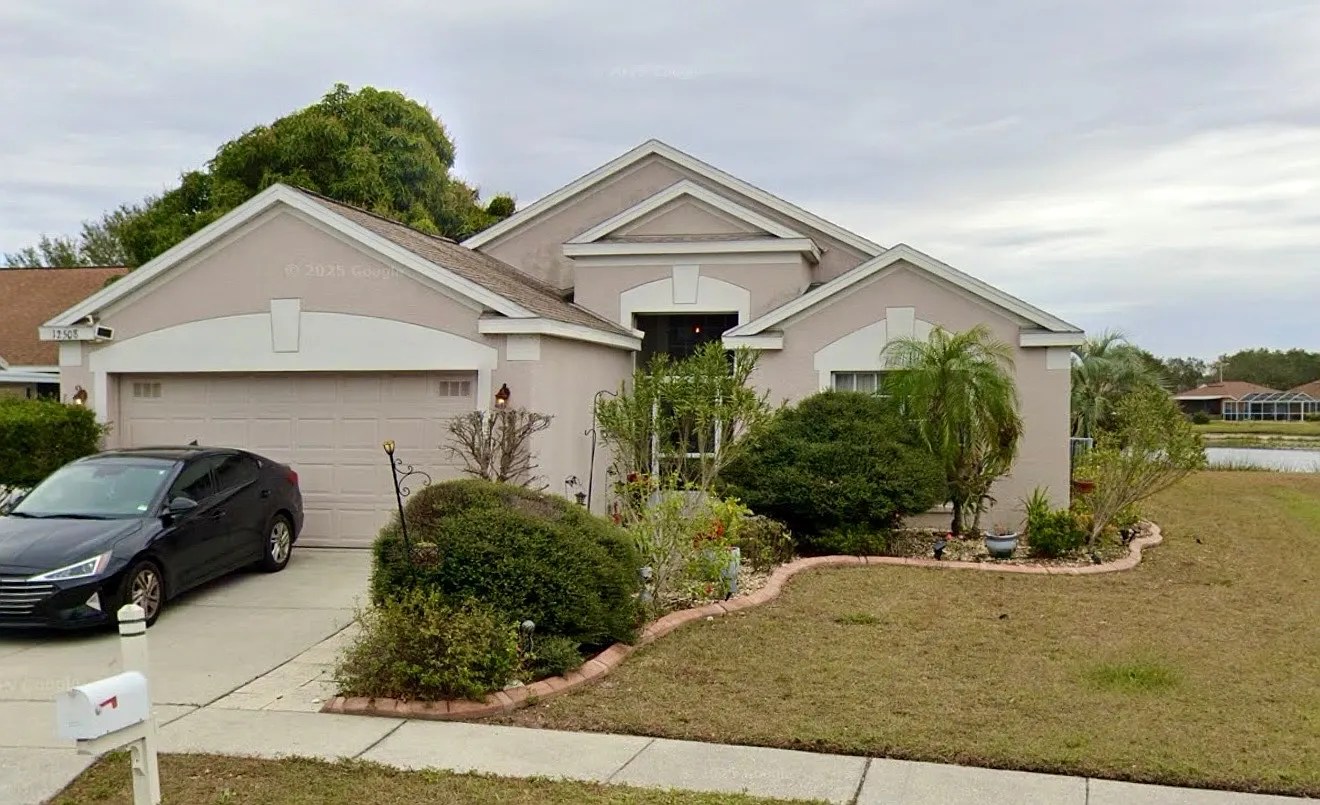 4 bed, 1665 sqft, $2,350 — Photo 1