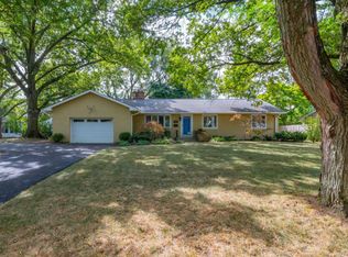 1949 Harwitch Rd, Columbus, OH 43221