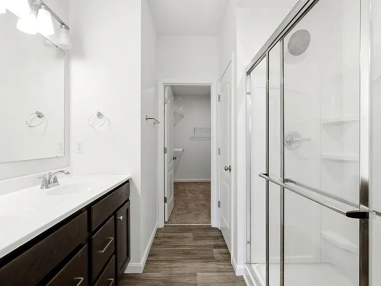 6029 Bluecrest Dr — Photo 37