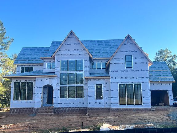 3rd image of 98 Summit Terrace Dr