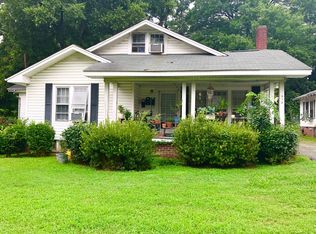 912B Lexington Ave, Greensboro, NC 27403