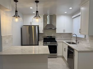 4125 1/2 W Toluca Lake Ave #4123-1/2, Burbank, CA 91505