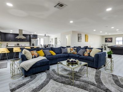 3047 Van Buskirk Cir, Las Vegas, NV, 89121