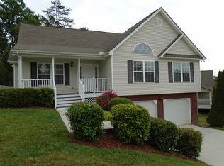 7524 Passport Dr #1111, Ooltewah, TN 37363