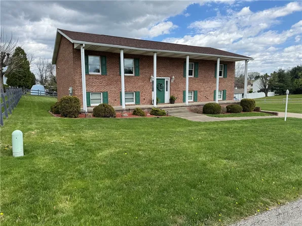 208 Pats Dr, Rostraver Township, PA 15012