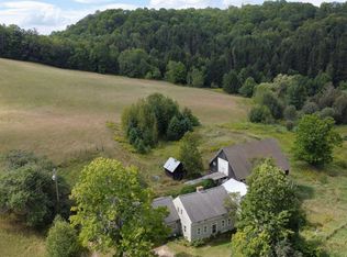 100 Stryker Rd, Topsham, VT 05076