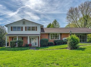 3108 Merino Dr, Roanoke, VA 24018