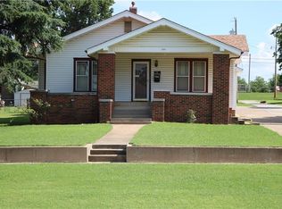 623 W Main St, Purcell, OK 73080
