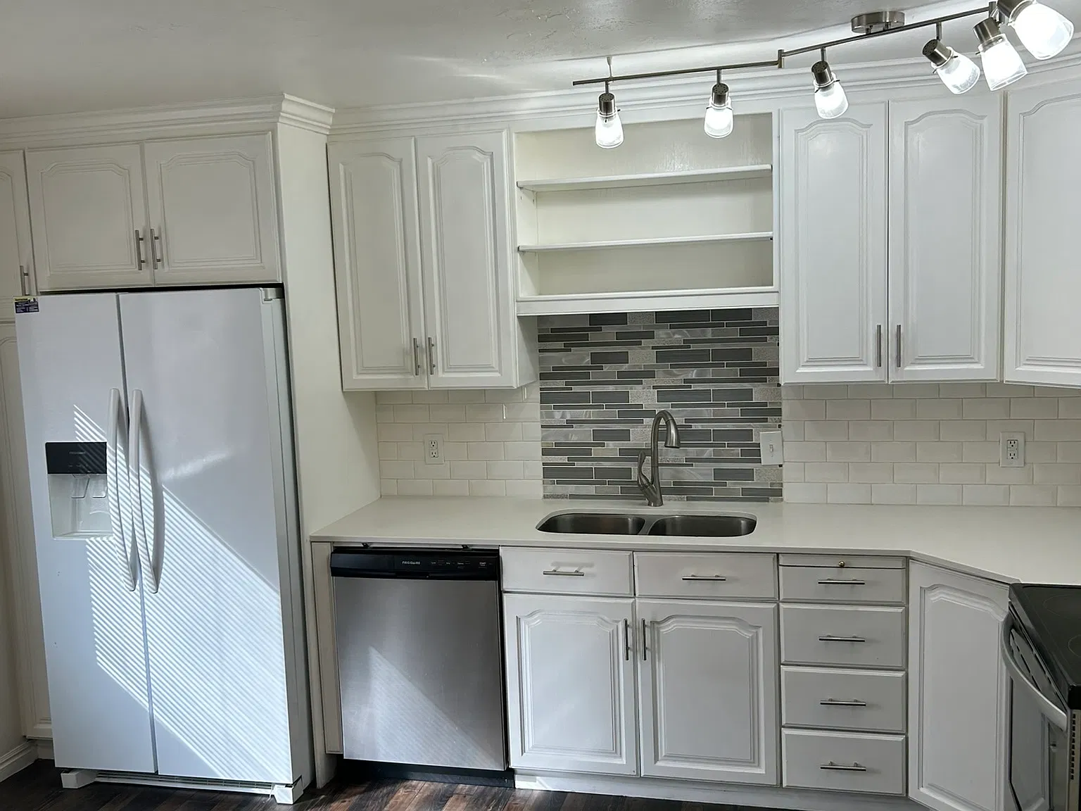 7625 S 2230 W — Photo 1