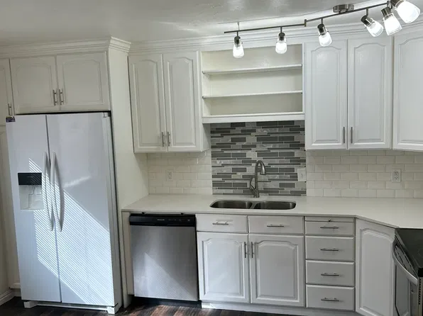 7625 S 2230 W, West Jordan, UT 84084