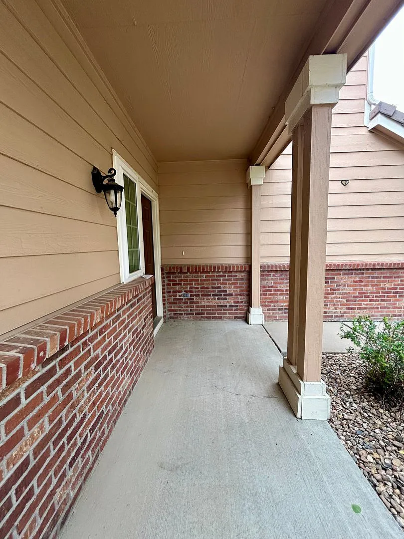 Three Bedroom Home Available in Rock Creek in Superior — Photo 4